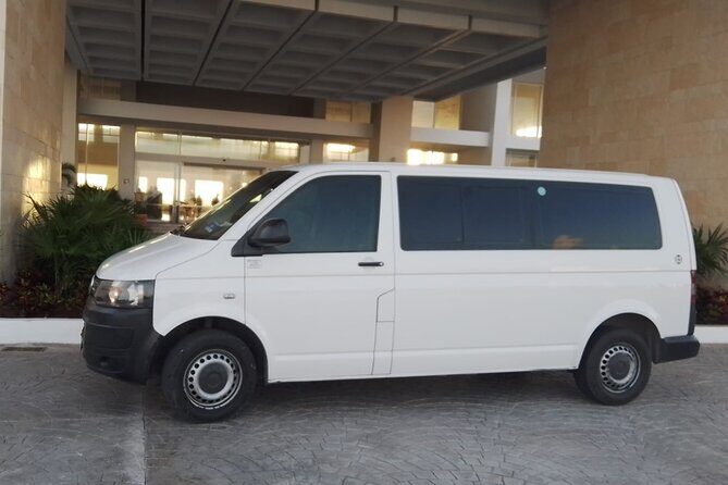 Transportation Cancun Airport to Playa del Carmen Roundtrip 1-7px - The Experience in Detail