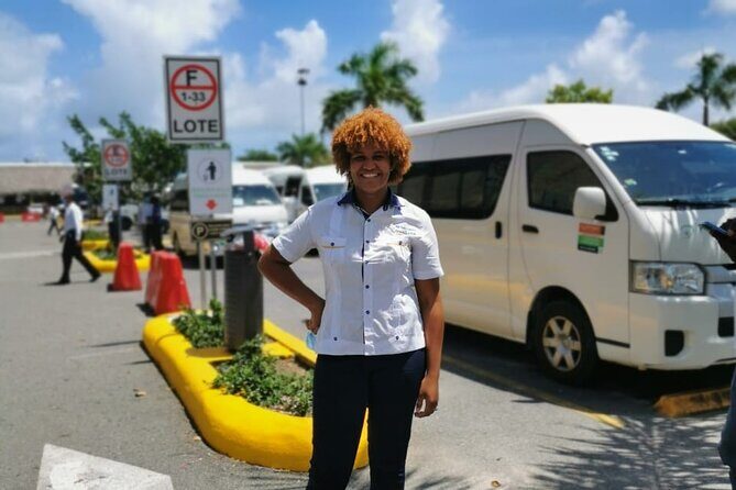 Transportation from Punta Cana Airport TO Punta Cana Hotels - The Experience of the Ride