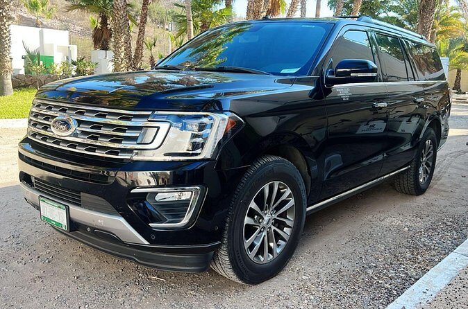 Transportation from SJD Airport to Hotels in Cabo San Lucas - Authentic Experiences and Authenticity