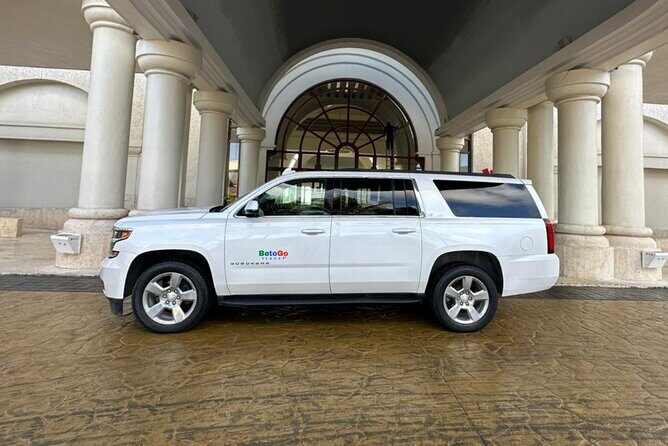 Transportation in Cancun: From/to Cancun Airport - The Vehicle: Comfort, Space, and Safety
