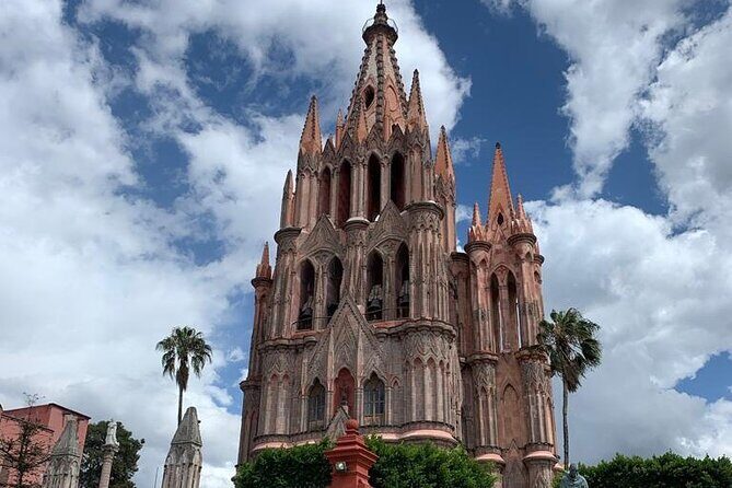 Transportation: Queretaro Airport to San Miguel de Allende - Who Should Consider This Transfer?