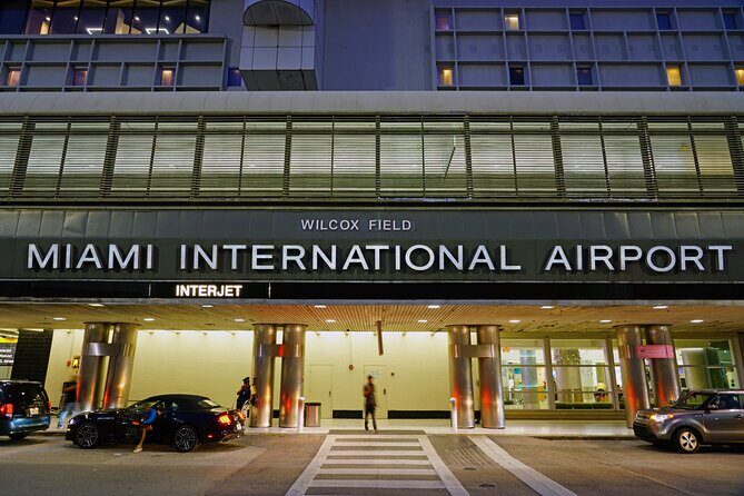 Transportation Service Miami Hotel / Port of Miami - Miami International Airport - Analyzing the Cost and Value