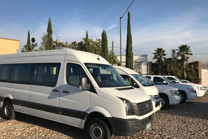 Transporte hacia aeropuertos - The Experience: What to Expect from Guanajuato’s Private Airport Transfer
