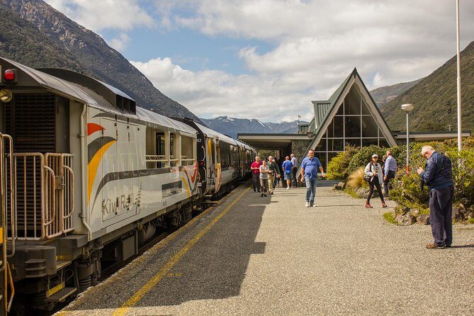 TranzAlpine Train Journey from Greymouth to Christchurch - Who Should Consider This Tour?