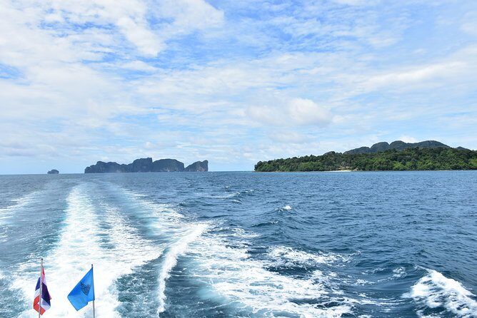 Travel from Koh Phi Phi to Krabi by Ferry/Speedboat - Who Should Consider This Ferry?