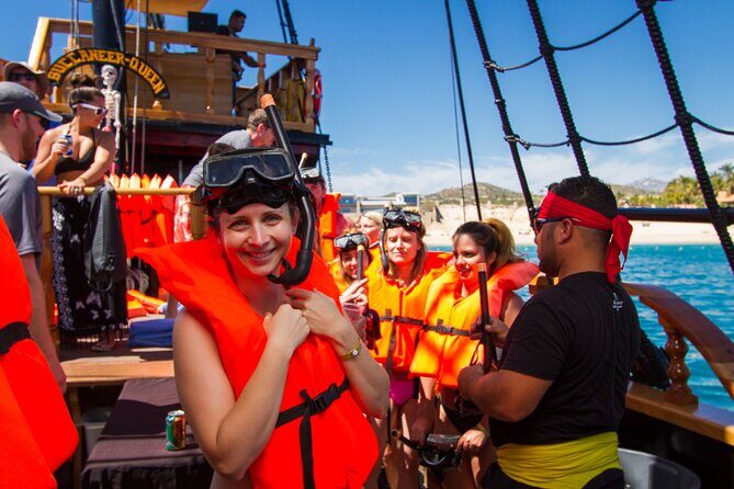 Treasure Hunt Snorkeling Lunch Cruise from Cabo San Lucas - Who Should Consider This Tour?