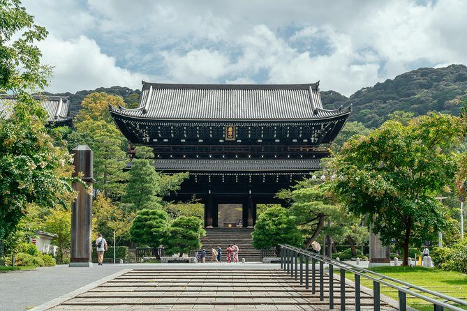 Treasures of Kyoto: Geishas & Traditions Private Tour - An Introduction to Kyoto’s Cultural Landscape