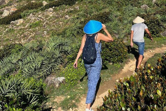 Trekking and Snorkeling in Nhn Lý - A Deep Dive into the Quy Nhon Trekking and Snorkeling Tour