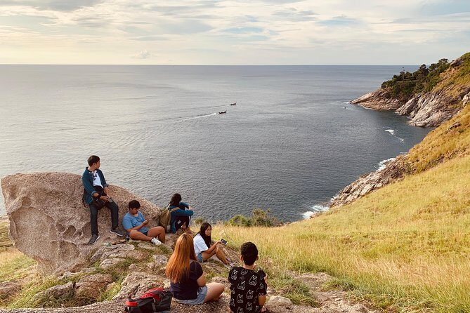 Trekking for sunset - The Challenges: What to Expect