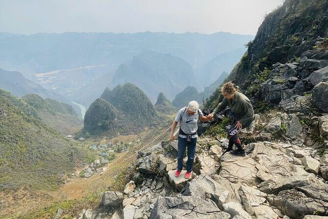 Trekking the White Cliff Ma Pi Leng Pass Adventure - Who Should Consider This Tour?