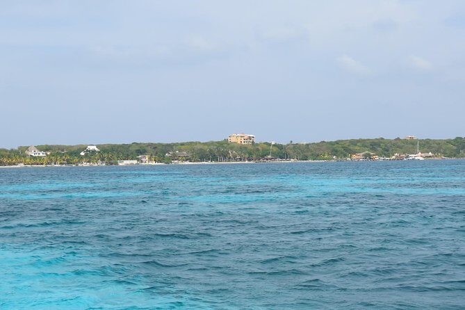 Trimaran La Lupita,Sail Away to Isla Mujeres from Cancun - Setting the Scene: What to Expect