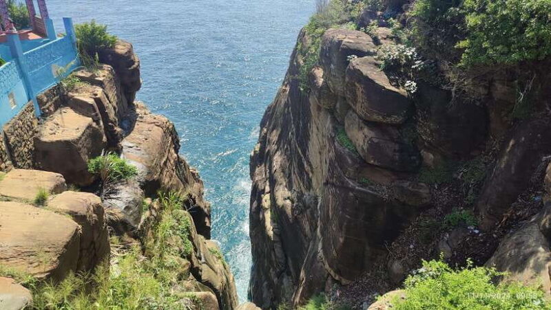 Trincomalee: City Tour with Koneswarm and Crocodile lake - FAQ