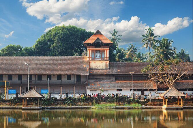 Trivandrum Walk of Divinity (2 Hours Guided Walk) - Practical Tips for Travelers