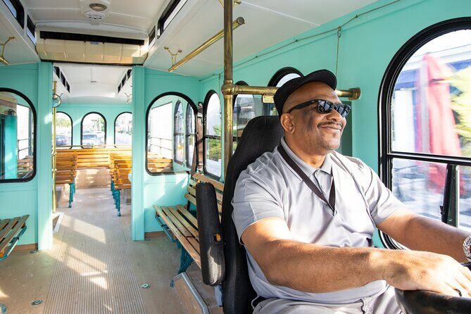 Trolley Island Tour: Conch Show, Full Lunch, History, 3.5 hours - Grace Bay and Castaways Conch Bar