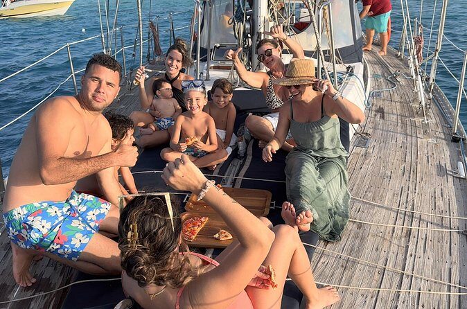 Tropical Sailing Experience with BBQ Lunch or BBQ Dinner in Aruba - Sunset and Relaxation