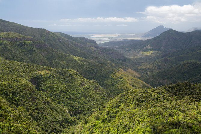 Trou-aux-Cerfs - Chamarel - Grand Bassin -Private Guided Tour (Min. 2 persons) - An Authentic Day in Mauritius: What to Expect