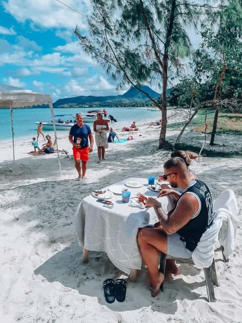 Trou D'Eau Douce: 5 island tour Mauritius with lunch/drinks - Who Will Love This Tour?