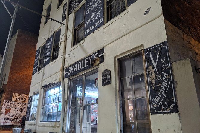 True Crime Pub Crawl - the Original Savannah Murder Tour - A Closer Look at the Experience