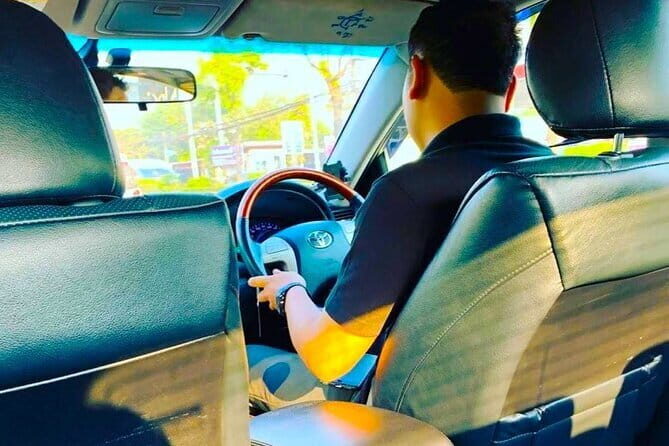 Try find your better than us! Airport transfer service in Denpasar APT-HTL(DPS) - What to Expect: A Closer Look at the Experience