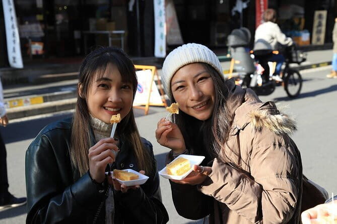 Tsukiji Fish Market Food Tour with Spanish/French Speaking Guide - The Core of the Tour: Food Tasting and Market Insights