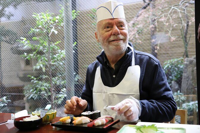 Tsukiji Fish Market Guided Tour and Sushi Making with Pro Chef - The Sum Up