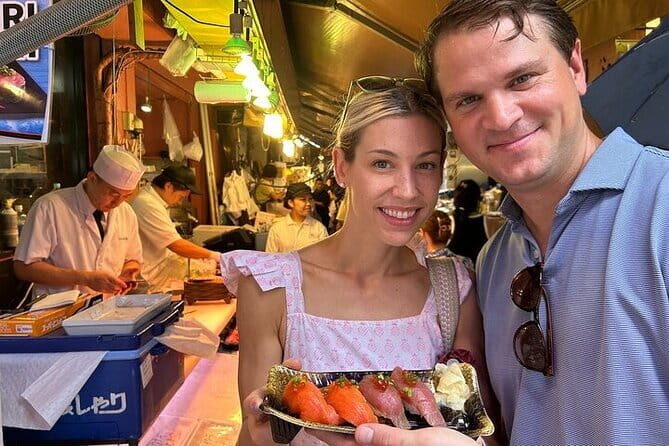 Tsukiji FISH MARKET "Hidden Food Spots TOUR" in SPANISH & ENGLISH - Practical Aspects: What to Expect