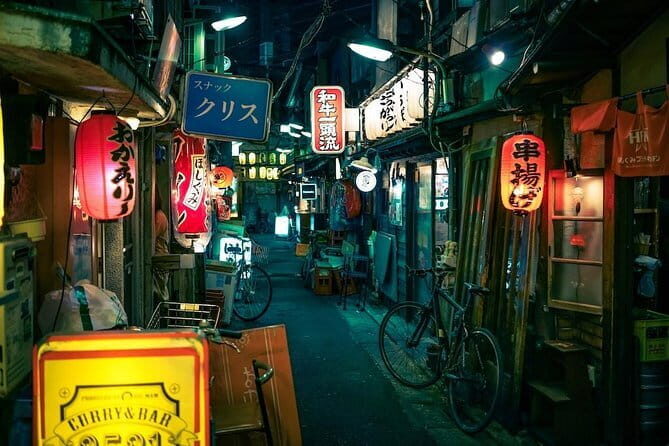 Tsukiji FISH MARKET "Hidden Food Spots TOUR" in SPANISH & ENGLISH - The Value of Guided Tours in Tsukiji