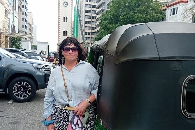 Tuk-Tuk City Tour Colombo SL - Transportation and Guide Experience