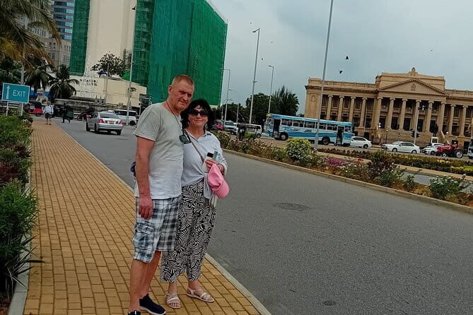 Tuk-Tuk City Tour Colombo SL - What Previous Travelers Say