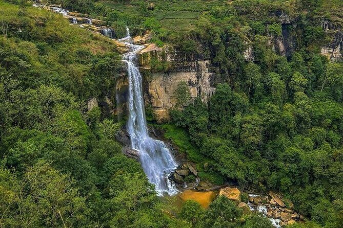 Tuk Tuk Nuwara Eliya Tea Falls Adventure - Key Points