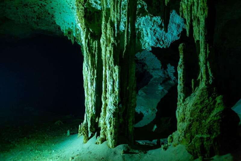 Tulum: Discover the Depths of Dos Ojos Cenote - FAQs
