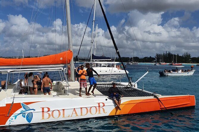 Turtle and Shipwreck adventure on 57 ft catamaran - Key Points