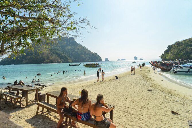 Twilight Bliss 7 Islands and Plankton Night from Krabi - An In-Depth Look at the Itinerary