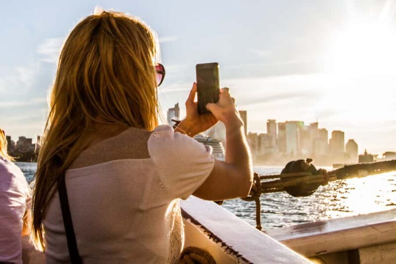 Twilight Dinner Cruise on Coral Trekker - Authentic Sailing in a Scenic Setting