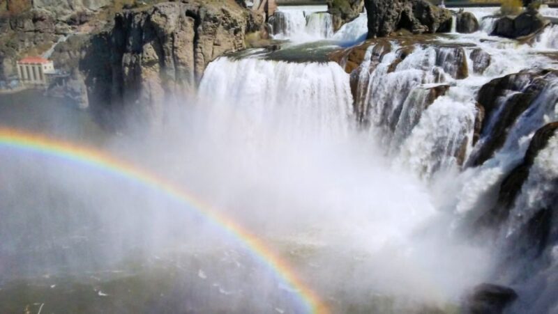 Twin Falls: Dierkes Lake Hike & Shoshone Falls Guided Tour - Highlights of the Tour