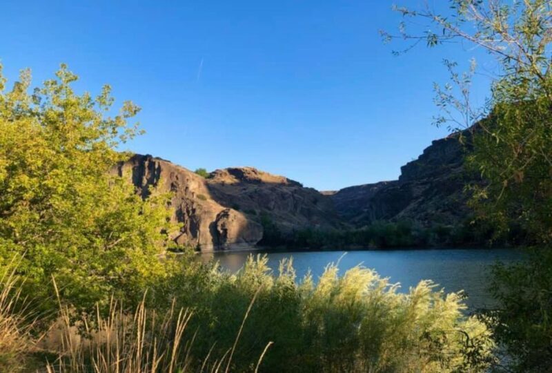 Twin Falls: Dierkes Lake Hike & Shoshone Falls Guided Tour - Final Thoughts: Who Will Love This Tour?
