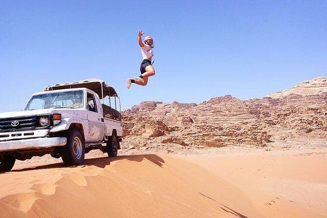 Two-Hour Jeep Safari "Wadi Rum Highlights!" w/ Professional Guide - Key Points