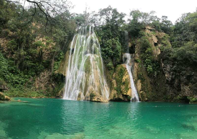 Two places, one adventure: Minas Viejas and Meco Waterfalls - What to Keep in Mind