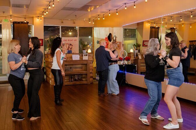 Two Step & Country Swing Dance Class in Nashville Country Fusion - Authenticity and Learning Experience