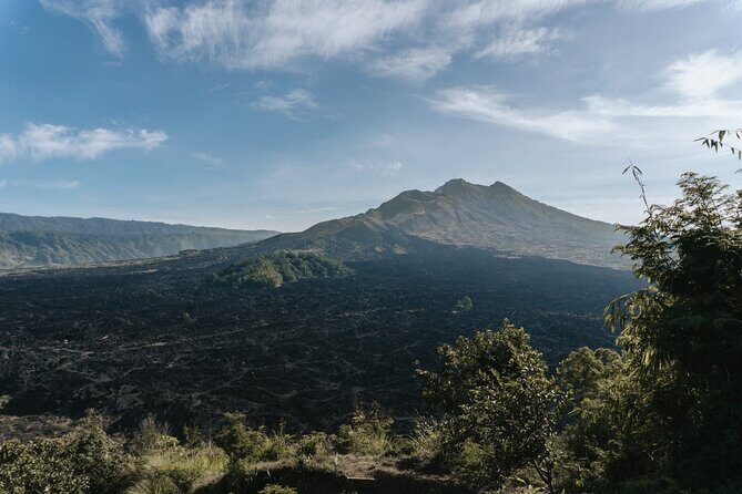 Ubud: Downhill Cycling with Volcano, Rice Terraces and Meal - An Authentic Ride through Bali’s Heartland
