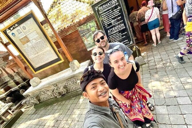 Ubud Monkey Forest Rice Terrace Temple Waterfall Private Tour - Exploring the Itinerary: What You Can Expect