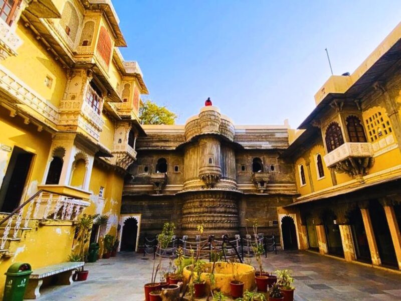 Udaipur Cultural Walking Tour with Local Snacks - A Walk Through Udaipur’s Heart: The Experience in Detail