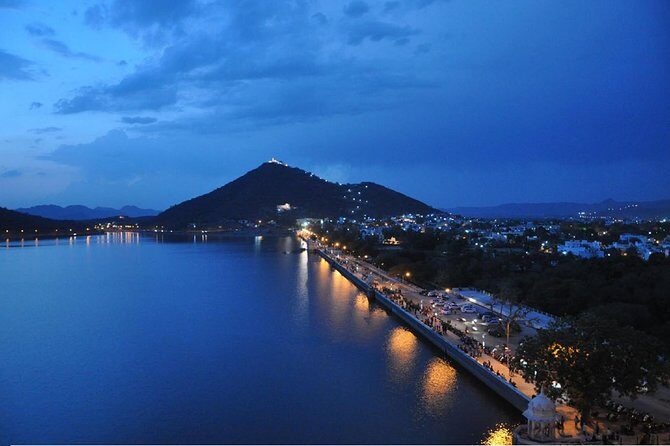 Udaipur Night Walk (2 Hours Guided Walking Tour) - Authentic Experience and Atmosphere