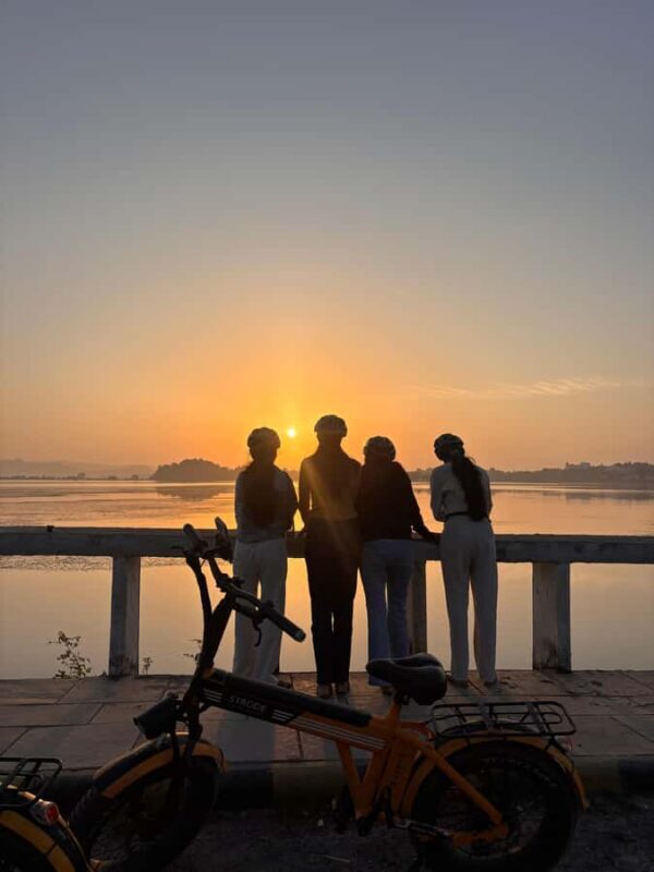 Udaipur: Off-the-Beaten Path Guided E-Bike Tour - Authenticity and Value