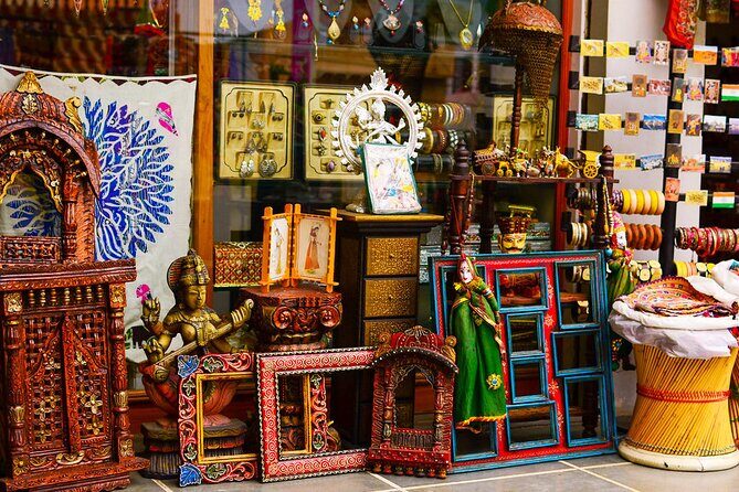 Udaipur Shopping Tour with Pickup and Drop Off - Key Points
