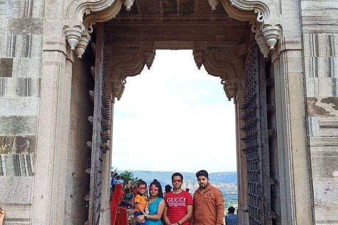 Udaipur Sightseeing Tour By Car With Guide - What to Expect and the Practicalities