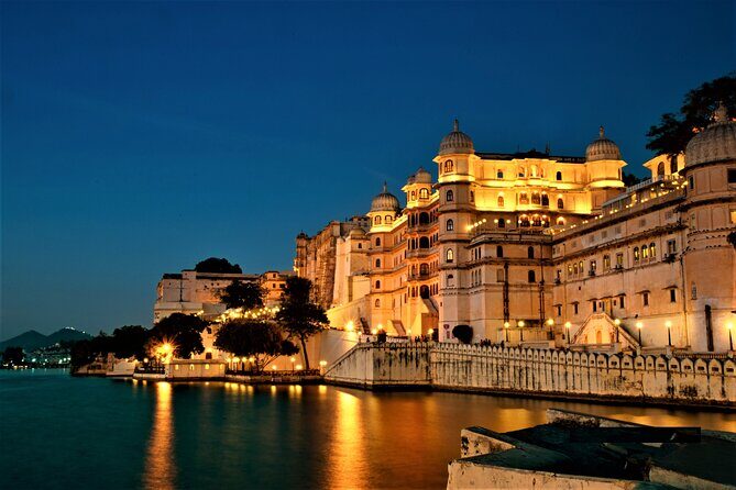 Udaipur Sightseeing Tour Package with Guide and Private Taxi - Practical Details and Tips