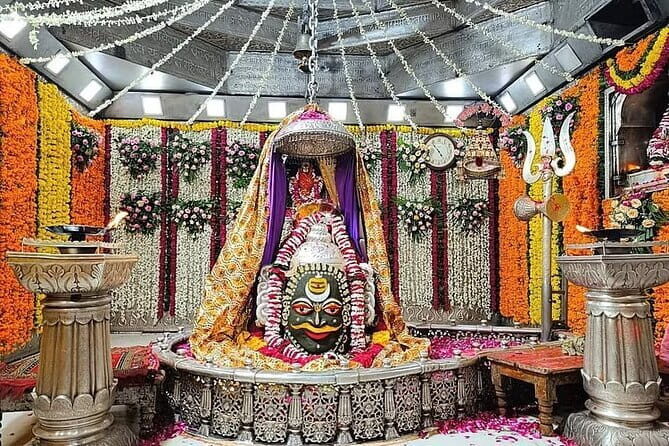 Ujjain and Mahakaleshwar Temple Private Day Tour from Indore - The Scenic Kaliadeh Palace and Shipra River