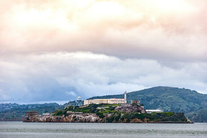 Ultimate Golden Gate Bridge and SF Bay Explorer Tour - FAQs