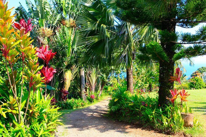 Ultimate Self-Driving Audio Tour of Road to Hana, Maui - Key Points